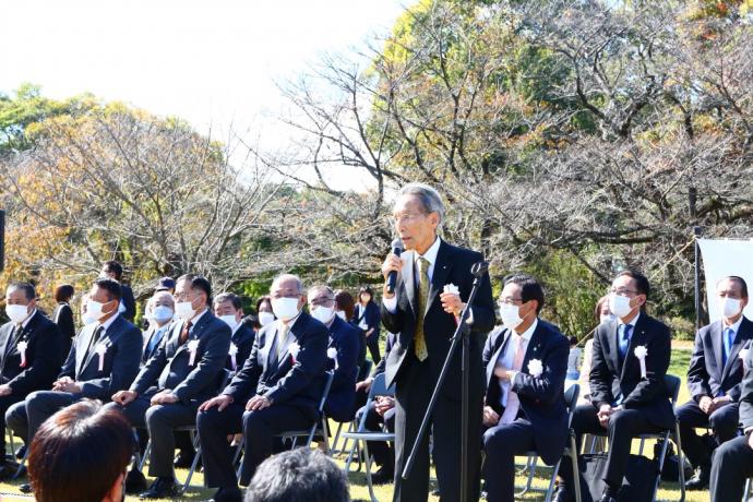 令和4年度府民交流フェスタ_山岡副会長挨拶