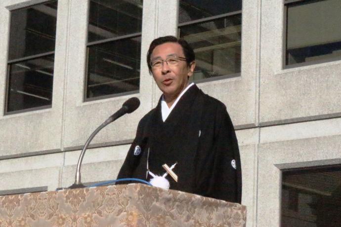 画像：知事就任ごあいさつの様子2