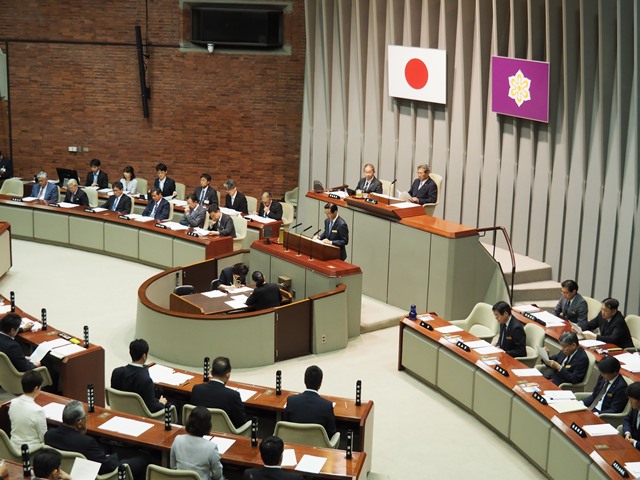 府議会6月定例会の様子