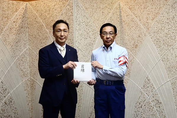 令和8年熊本地震災害義援金に係る寄附の受入に出席する知事