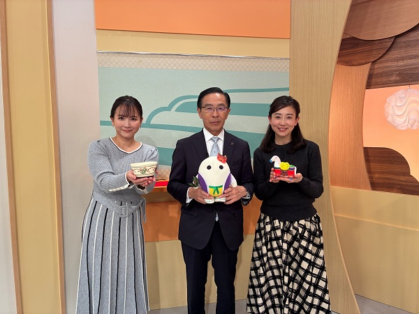 「あったか京都！」に出演する知事