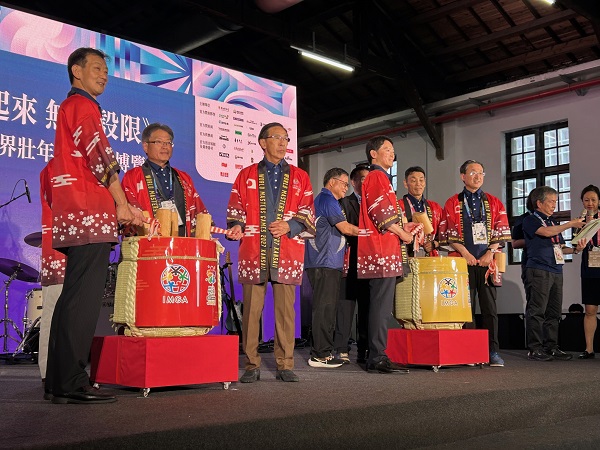 ワールドマスターズゲームズ2027関西大会のPR活動に出席する知事