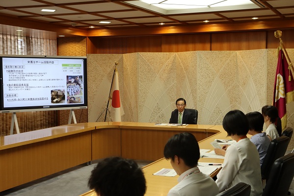 令和8年熊本地震への支援に係る派遣職員報告に出席する知事