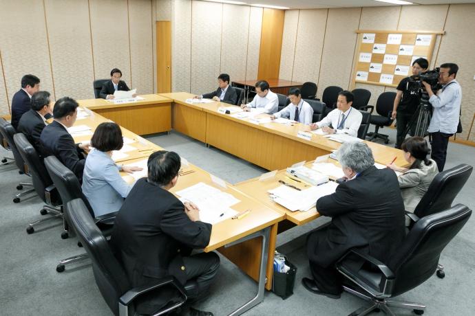 子育て環境日本一推進本部会議の様子