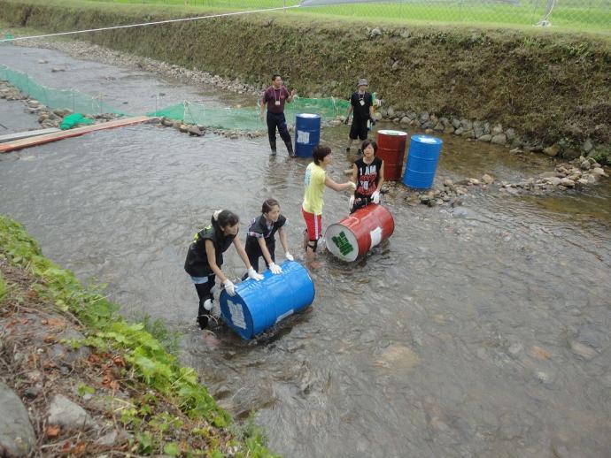 ドラム缶レースの写真その一