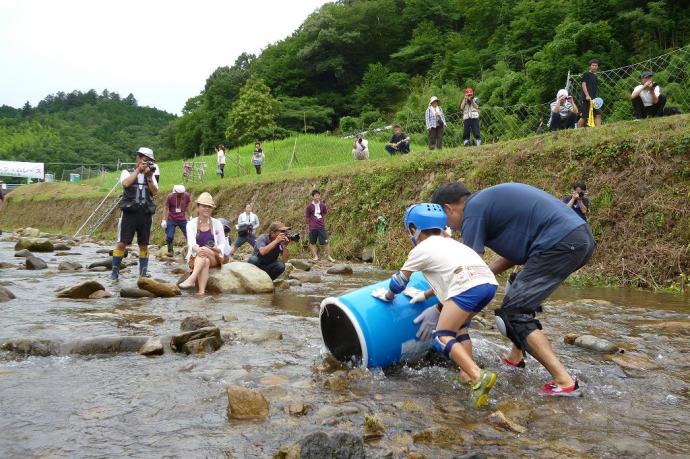 ドラム缶レースの写真その二