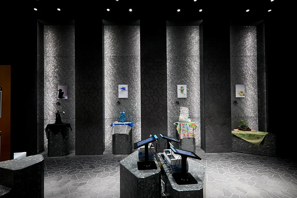 未来をつつむの展示