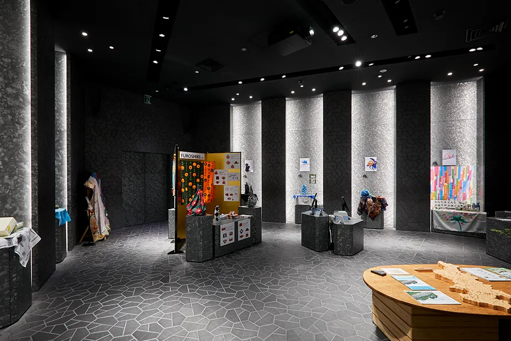 未来をつくるの展示