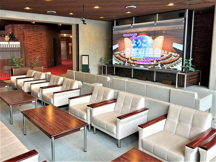 モニター視聴コーナーの写真