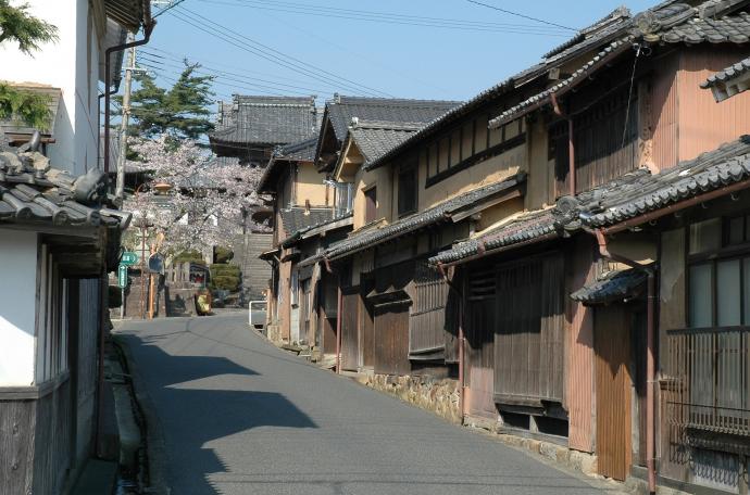 ちりめん街道