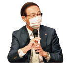 丹後で意見を述べる西脇知事