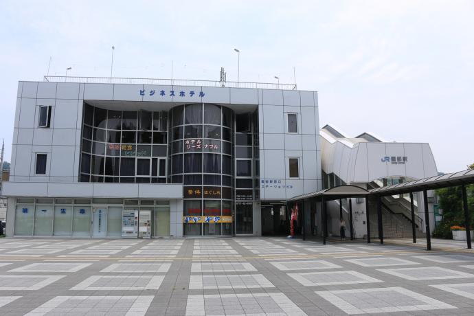 園部駅西口駅前広場