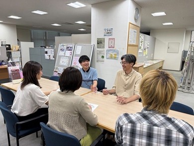京都市市民活動総合センターでの相談対応の様子