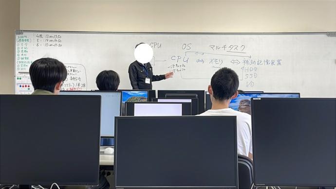 基本情報技術者試験対策講義(ソフトウェア)の様子