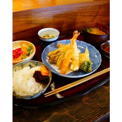 季節料理と天ぷらのお店 LovA