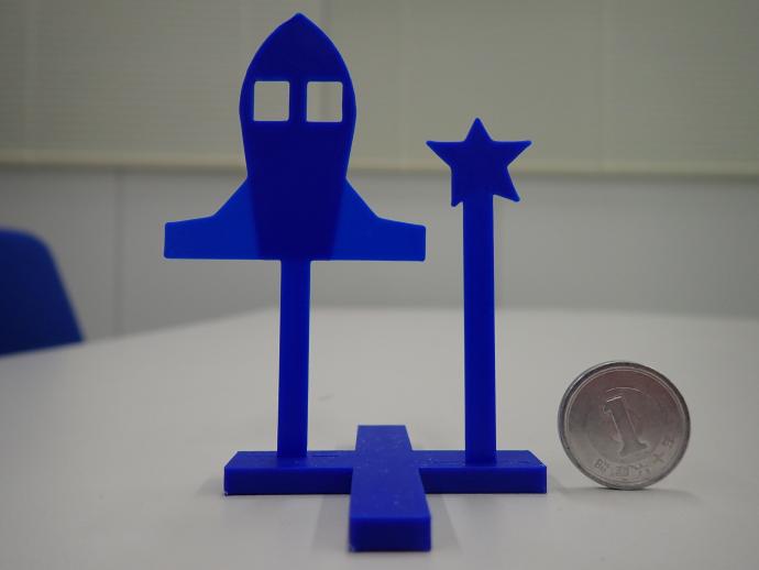 B「アクリルスタンドづくり」